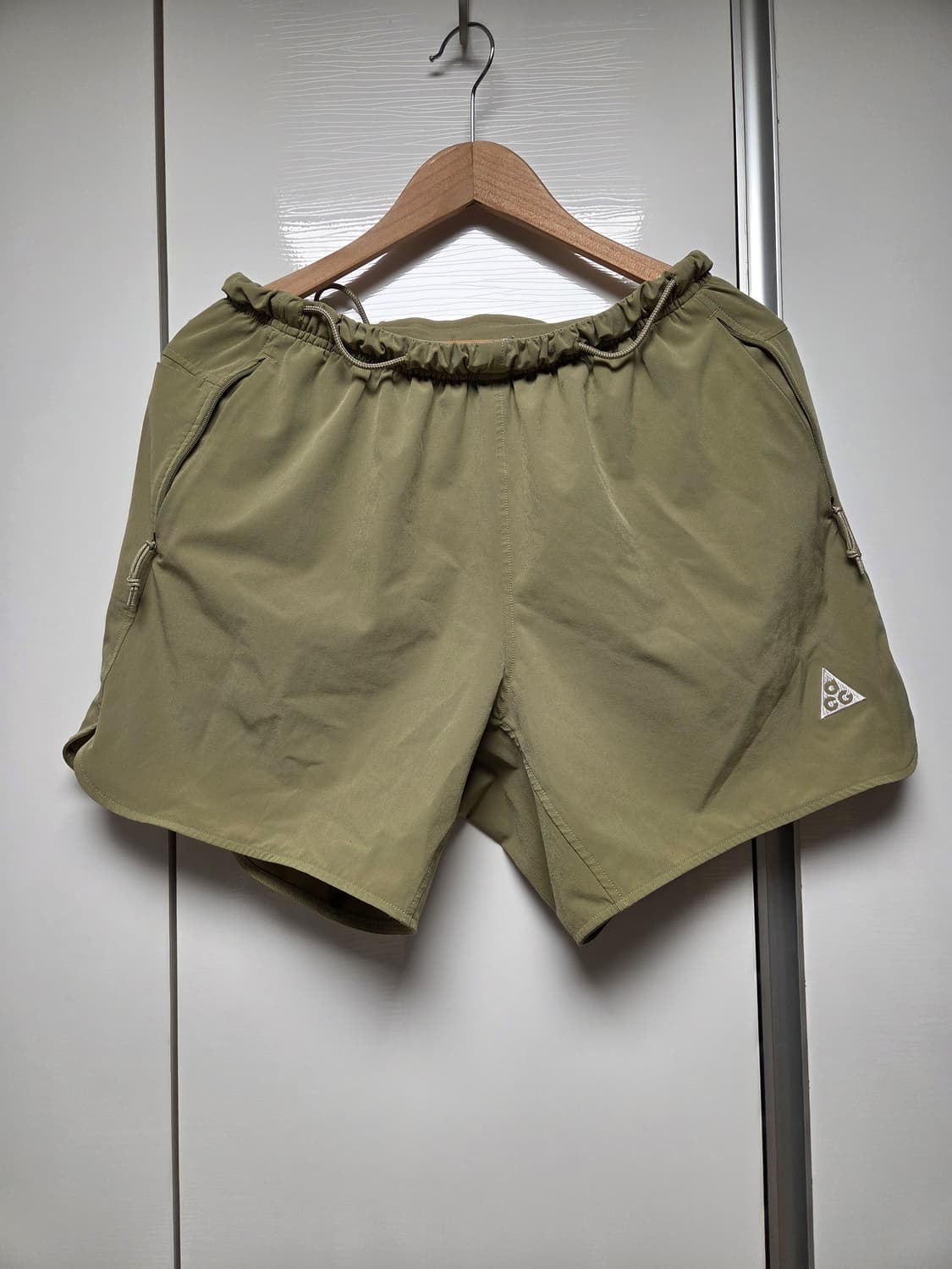 [판매] 나이키 ACG 드라이핏 뉴샌즈 쇼츠 (카키, M) 상품이미지1