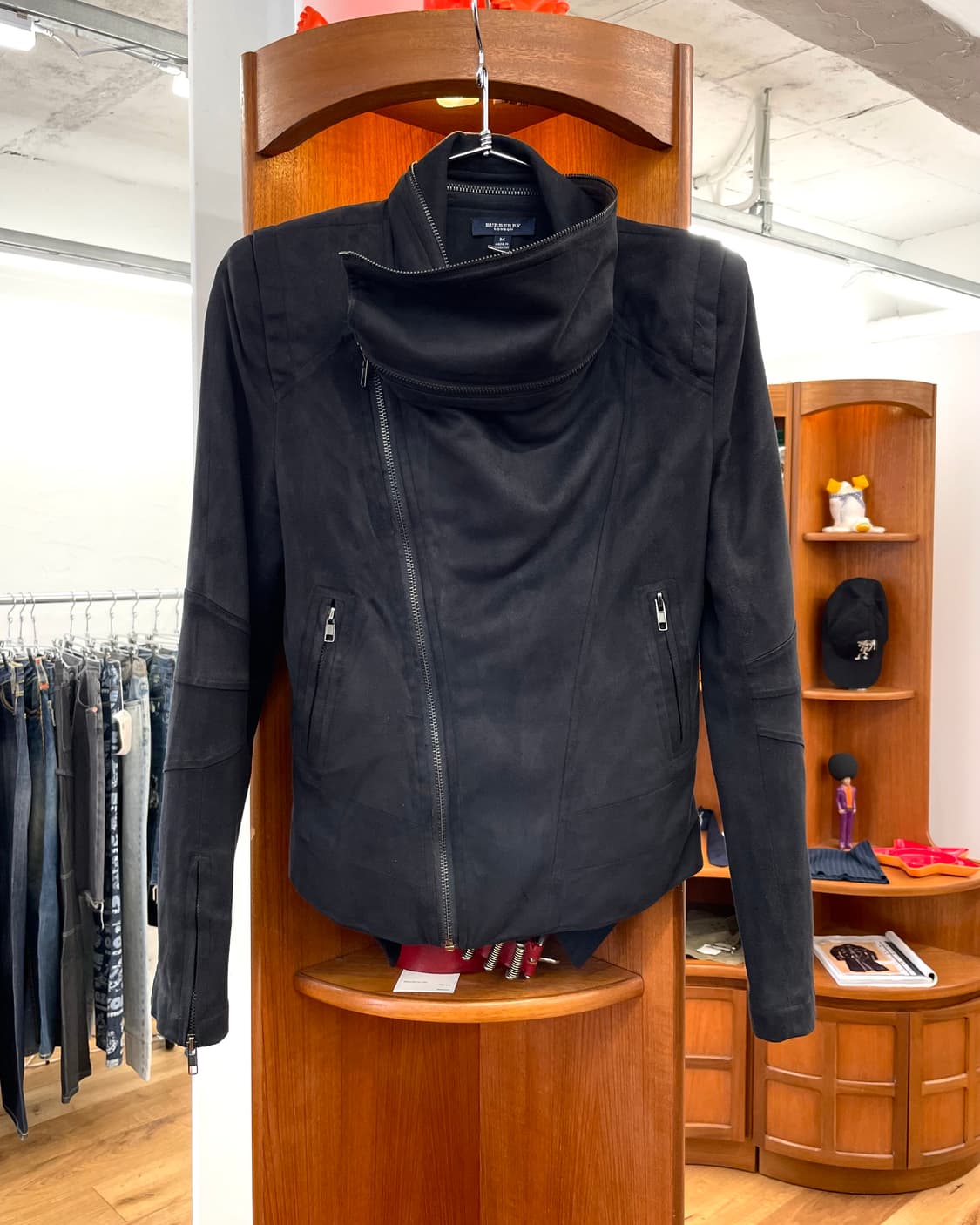 [M] 버버리 자켓 상품이미지1
