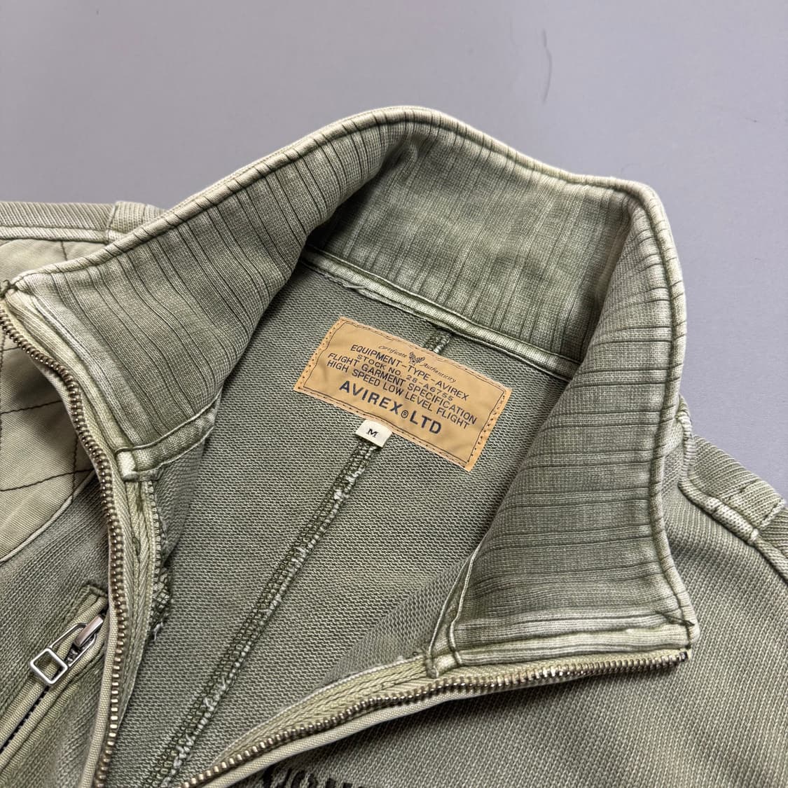 아비렉스라이트 올리브컬러 헤비웨이트 하이넥 밀리터리 풀 집업 자켓 상품이미지3