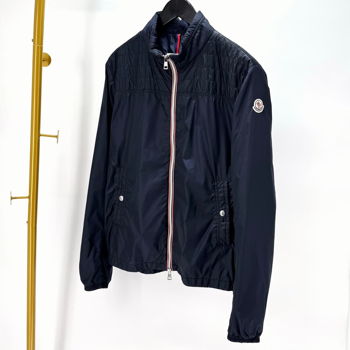[5사이즈] 몽클레어 바람막이 집업 자켓 네이비 상품이미지2