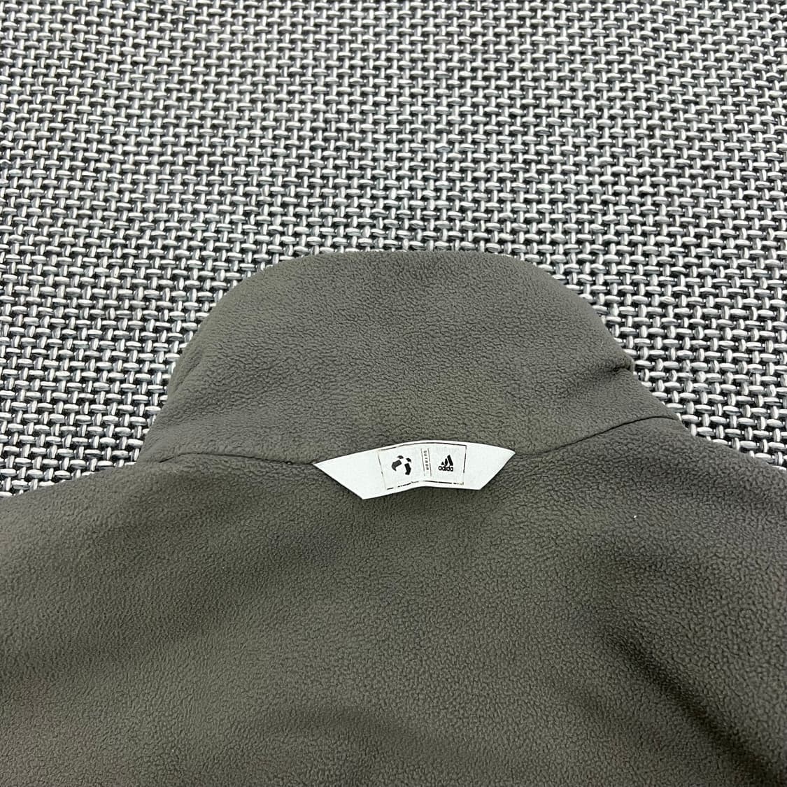 아디다스 차콜 후리스 100 상품이미지3