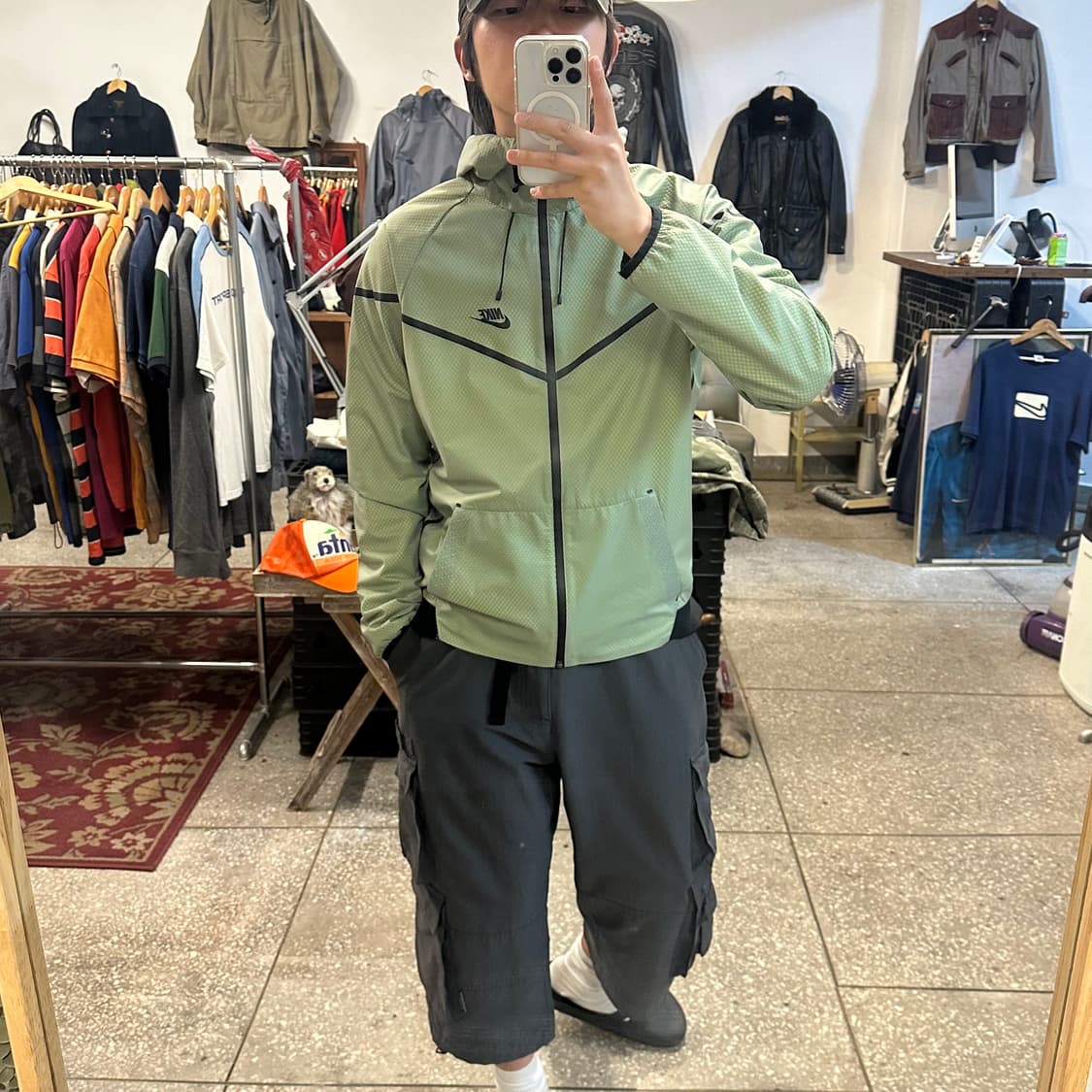 나이키 드라이핏 테크 윈드러너 상품이미지2