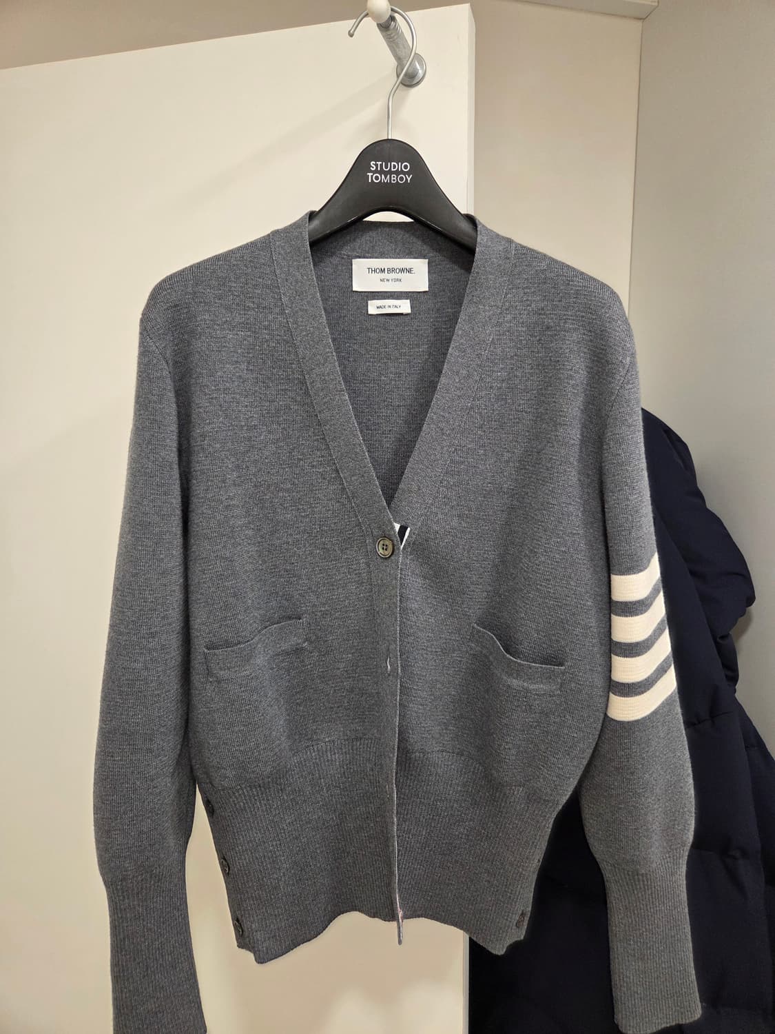 [여성42]톰브라운 밀라노스티치 메리노울 가디건 상품이미지1