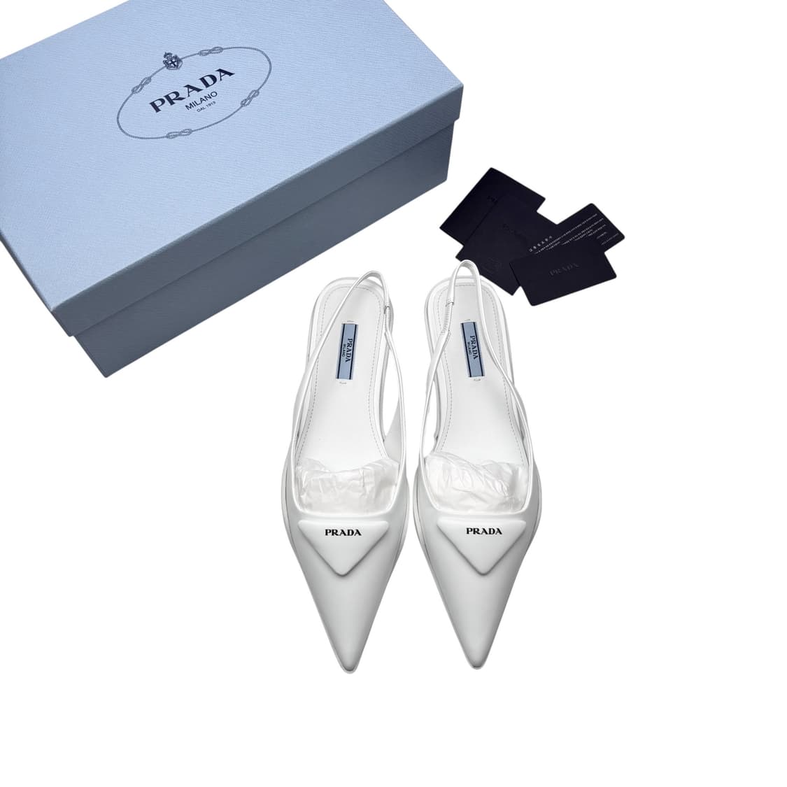 프라다 브러시드 발레리나 슬링백 삼각 로고 상품이미지1