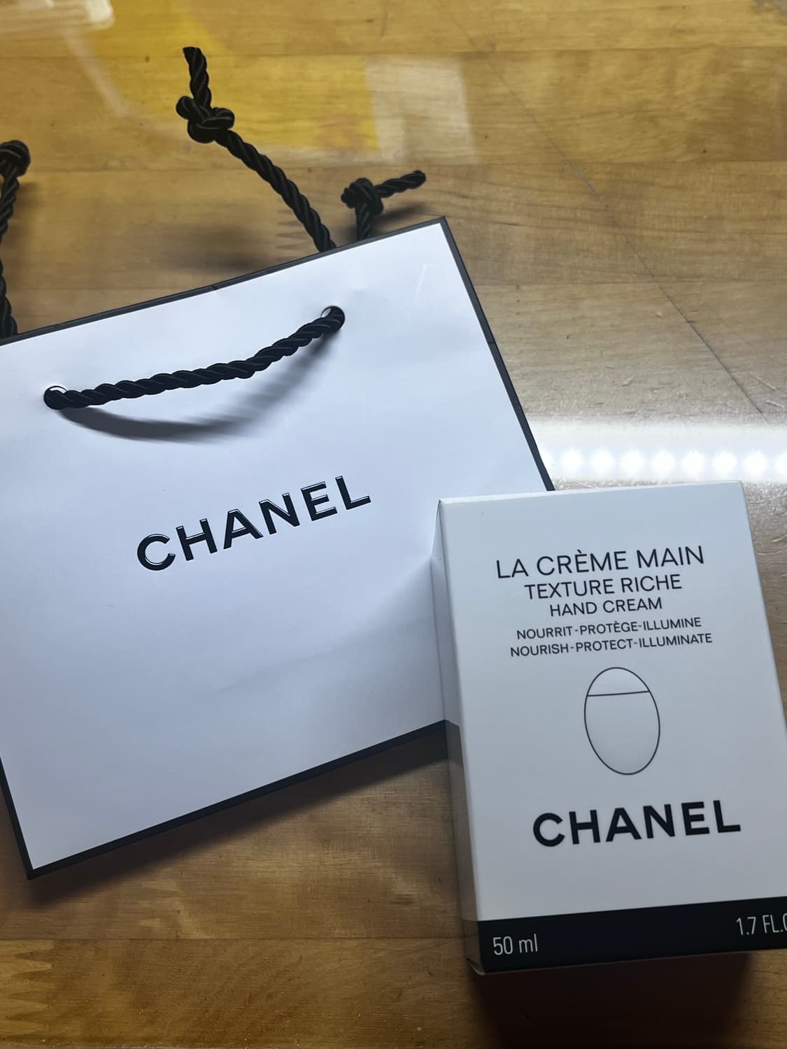 샤넬 라크렘망 핸드크림  상품이미지1