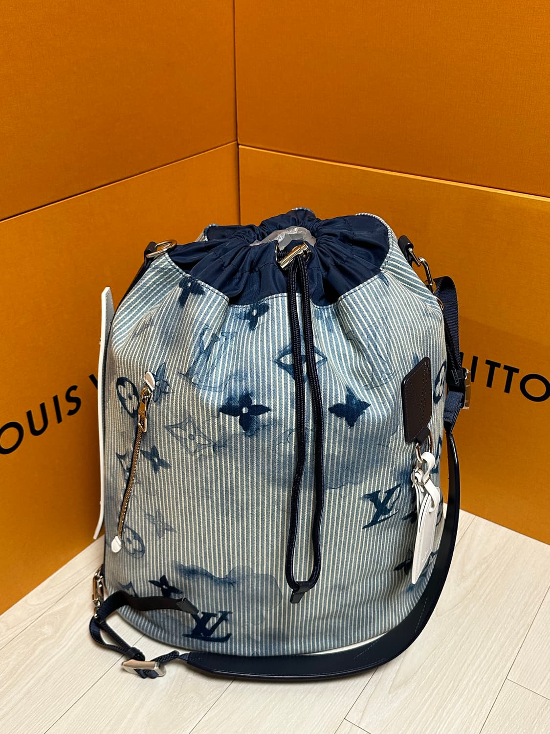 루이비통 삭 마린 히코리 워터컬러 크로스백 os 상품이미지2