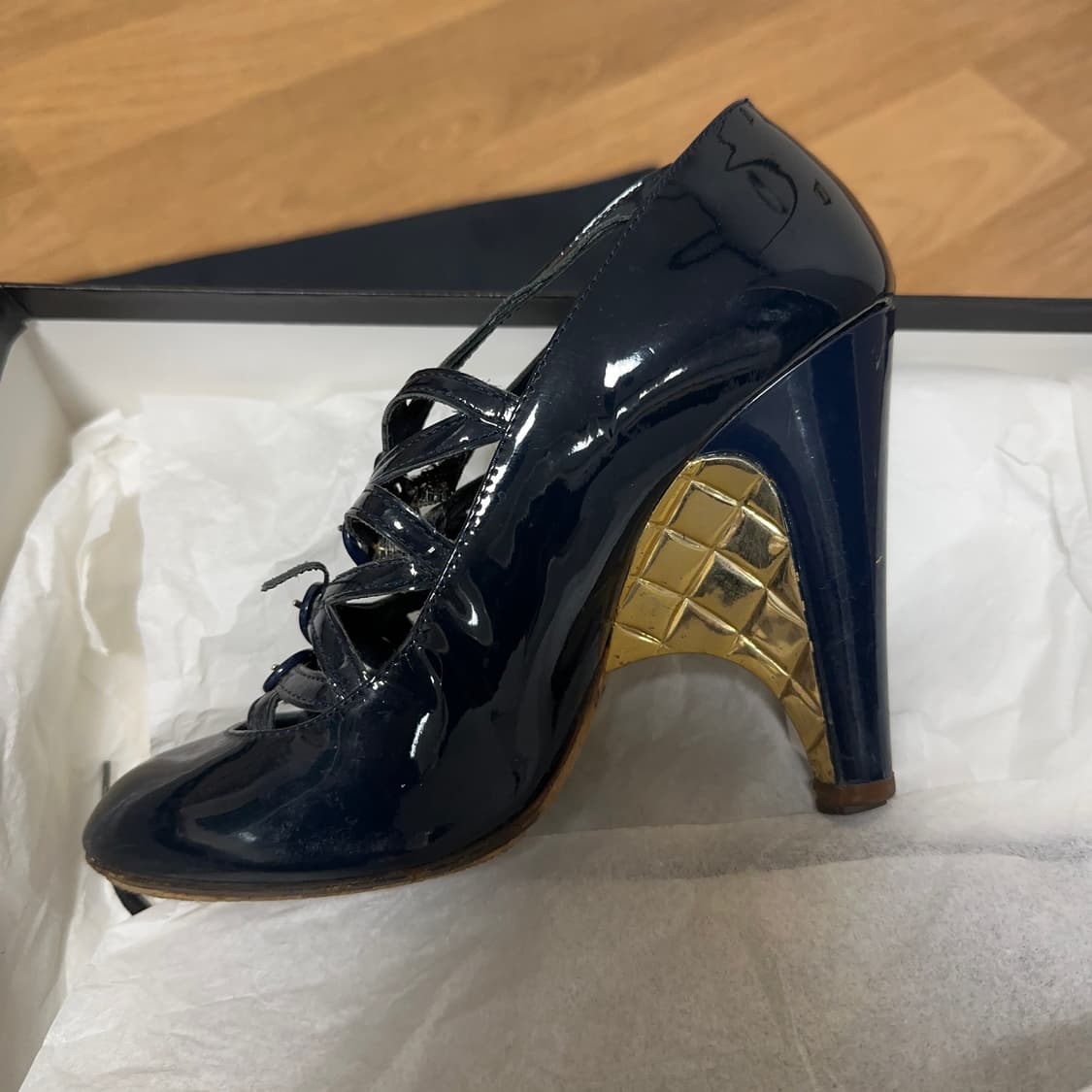 샤넬 컬랙션 힐 36 박스 풀 상품이미지1