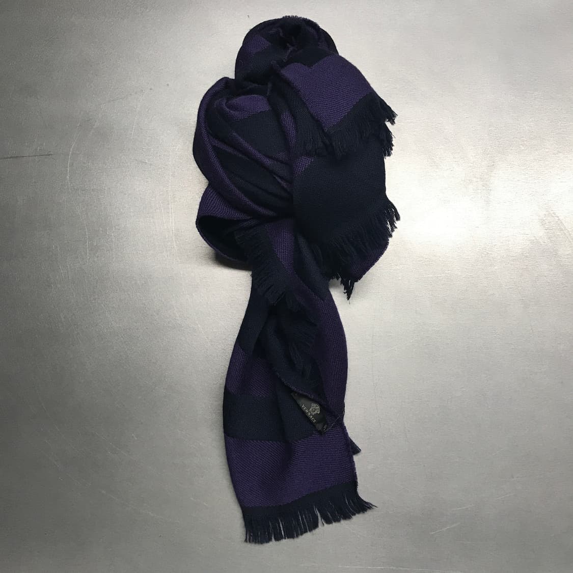 베르사체 메두사 머플러 퍼플 상품이미지1