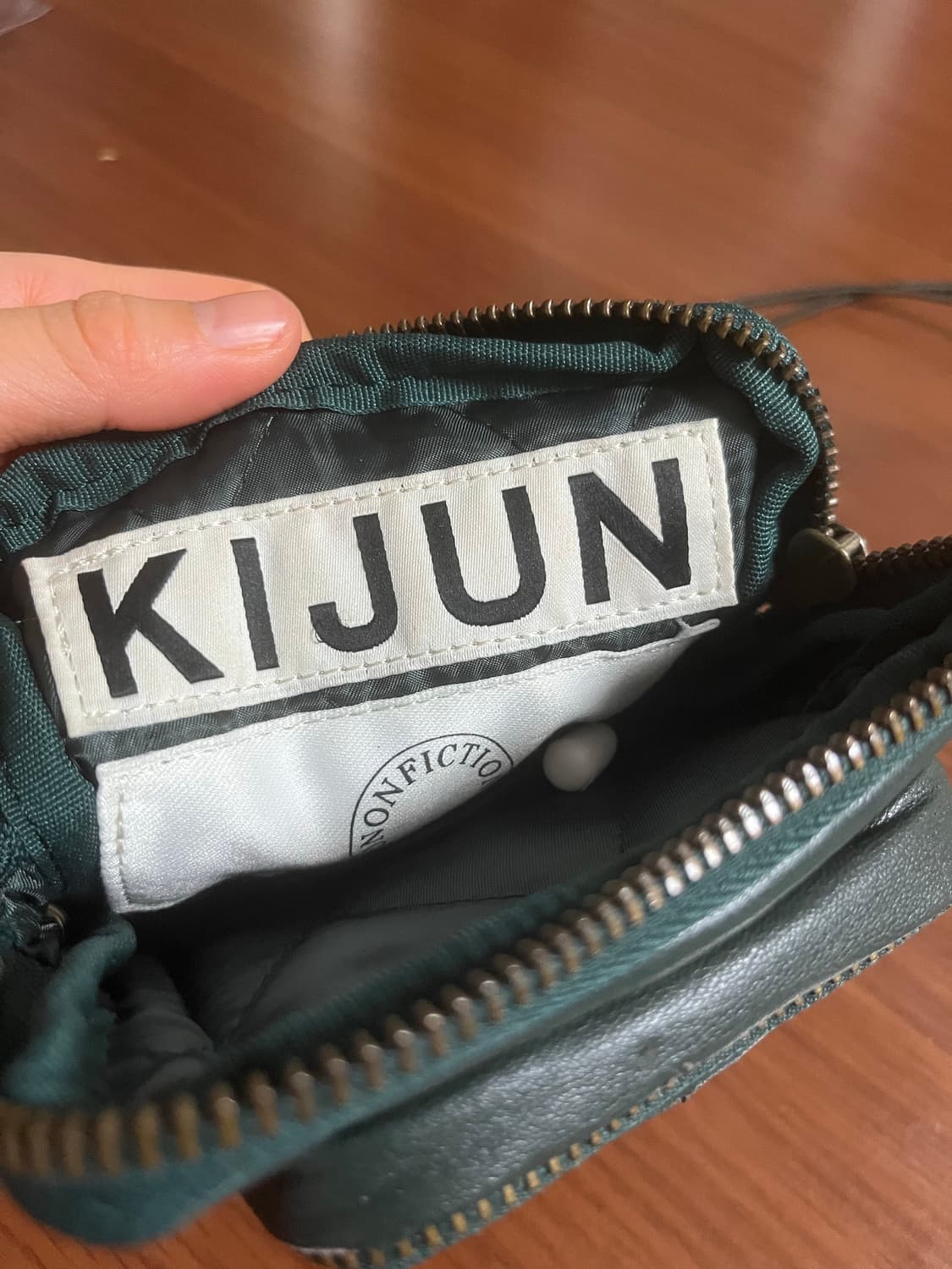 KIJUN 논픽션 콜라보 가죽 미니백 상품이미지5