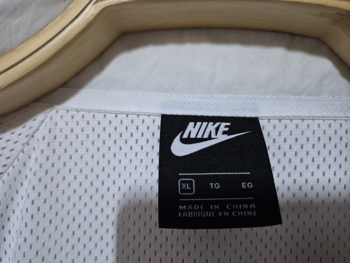 나이키 빅시우스 바람막이( XL) 상품이미지7