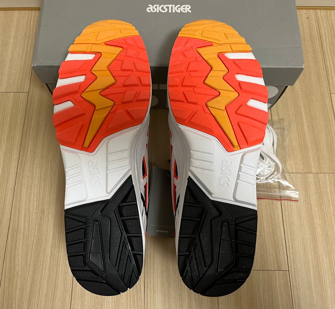 [새제품] [280~285] 아식스 젤카야노 트레이너 해피 카오스 팩 상품이미지5