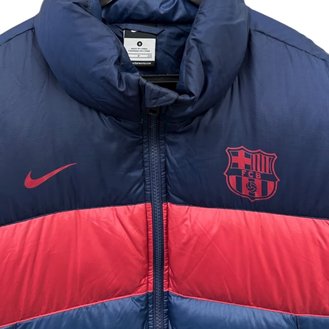 나이키 바르셀로나 다운패딩 상품이미지3