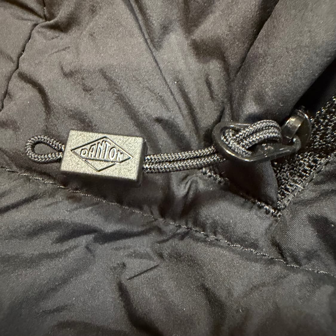 단톤 이너 다운 크루넥 경량 패딩  상품이미지7