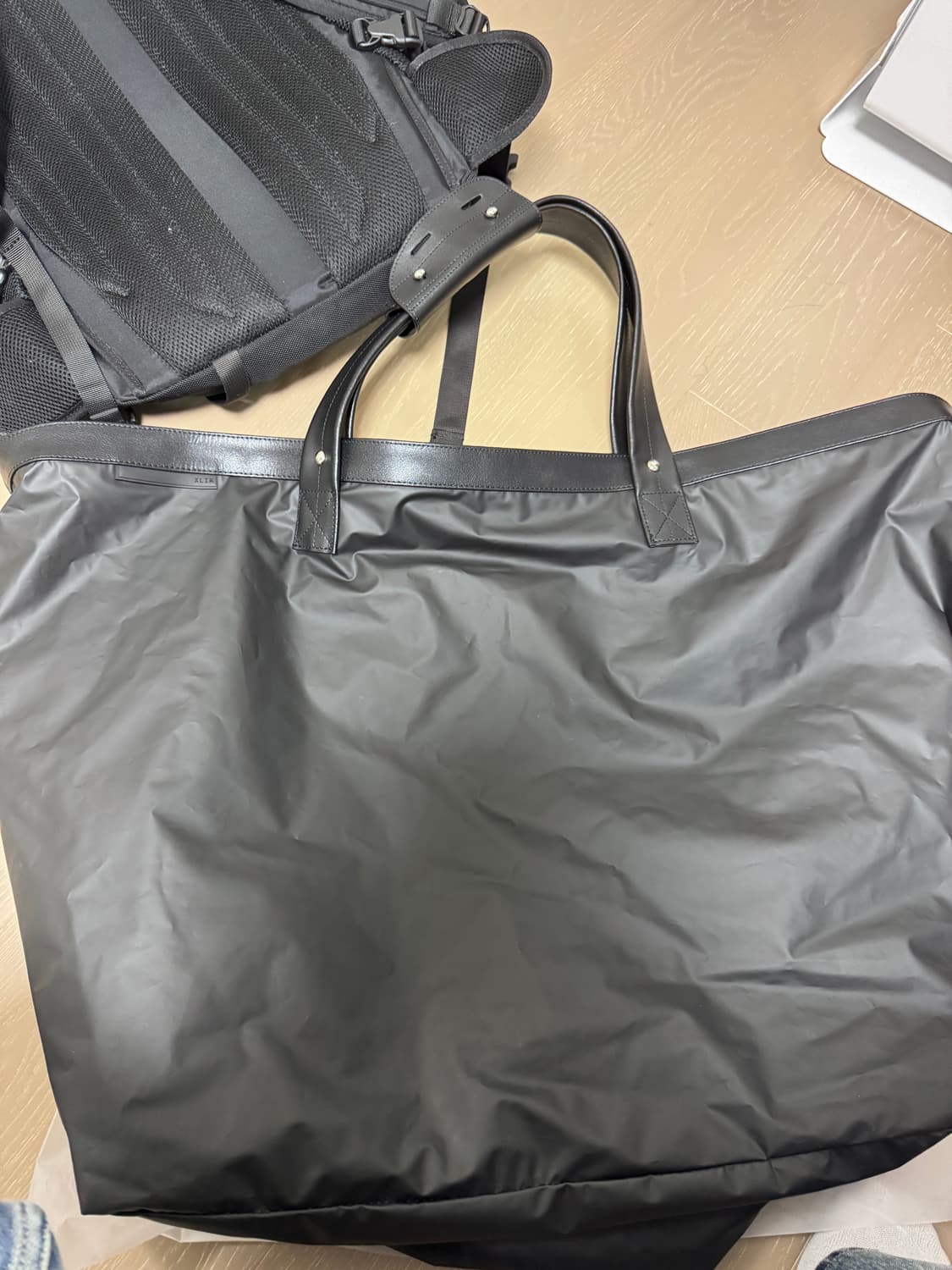 엑슬림 ep7 시놉시스 01 빅 백 블랙 상품이미지3