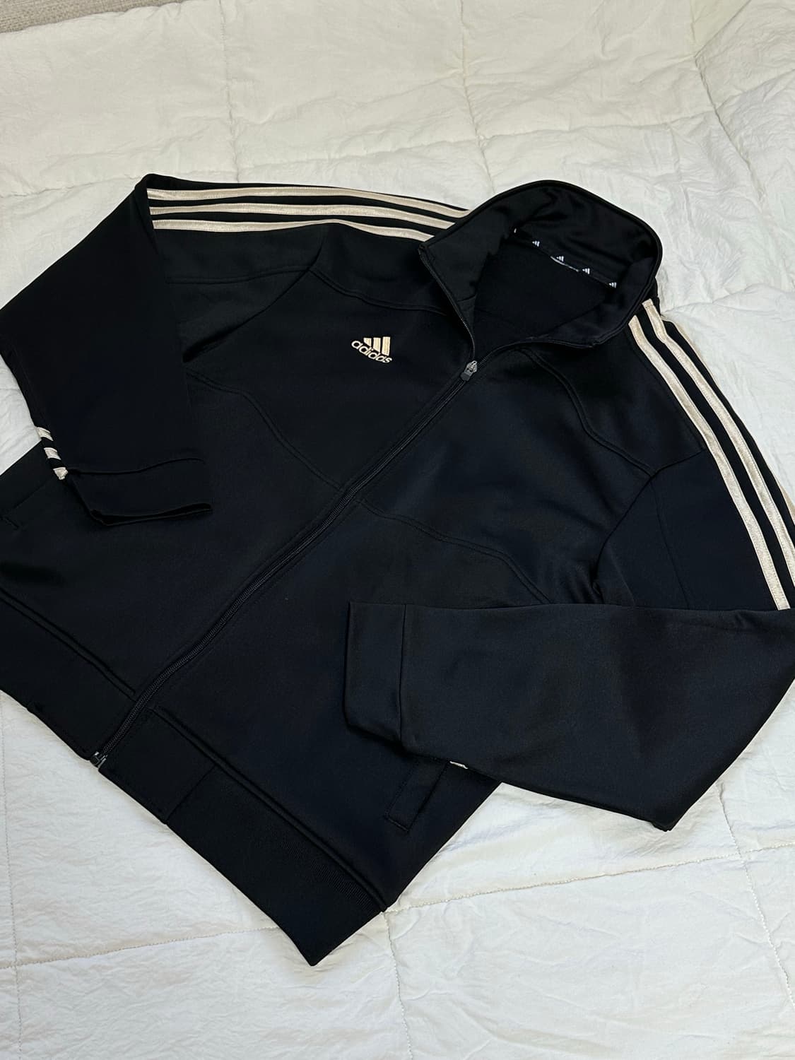 아디다스 검금 골드 져지 트랙탑 라지 상품이미지2