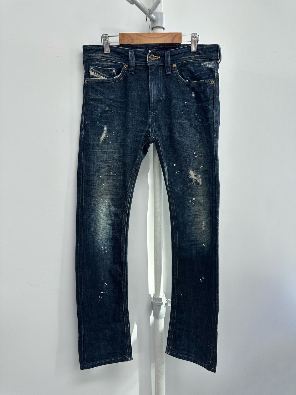 DIESEL THANAZ PAINT JEANS 상품이미지1