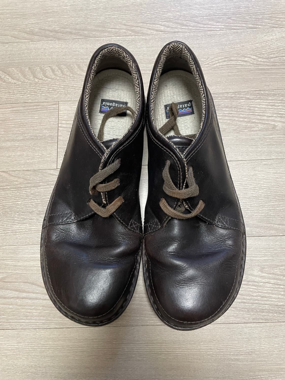 파타고니아 loulu 룰루 레더 슈즈 벨벳 브라운 상품이미지2