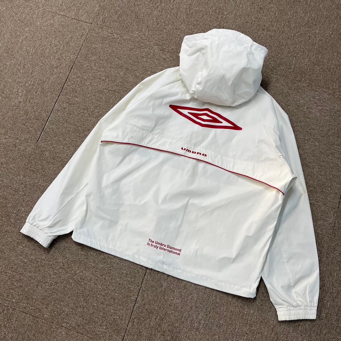 엄브로 슈퍼벤틸레이션 후드 집업자켓 상품이미지1