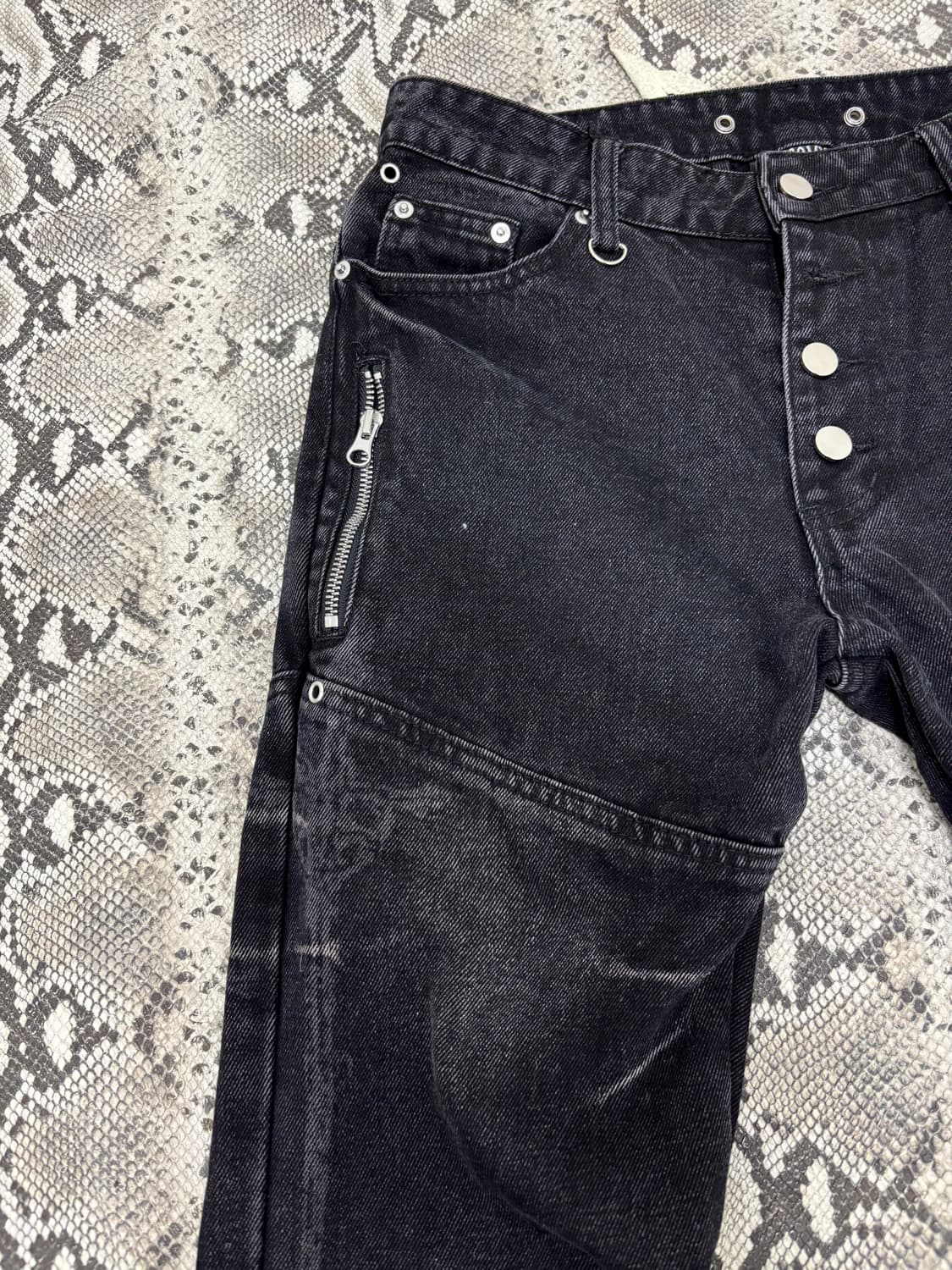“INSOMNIA” V-Kei Mood Lace-Up 00’s Print 상품이미지4