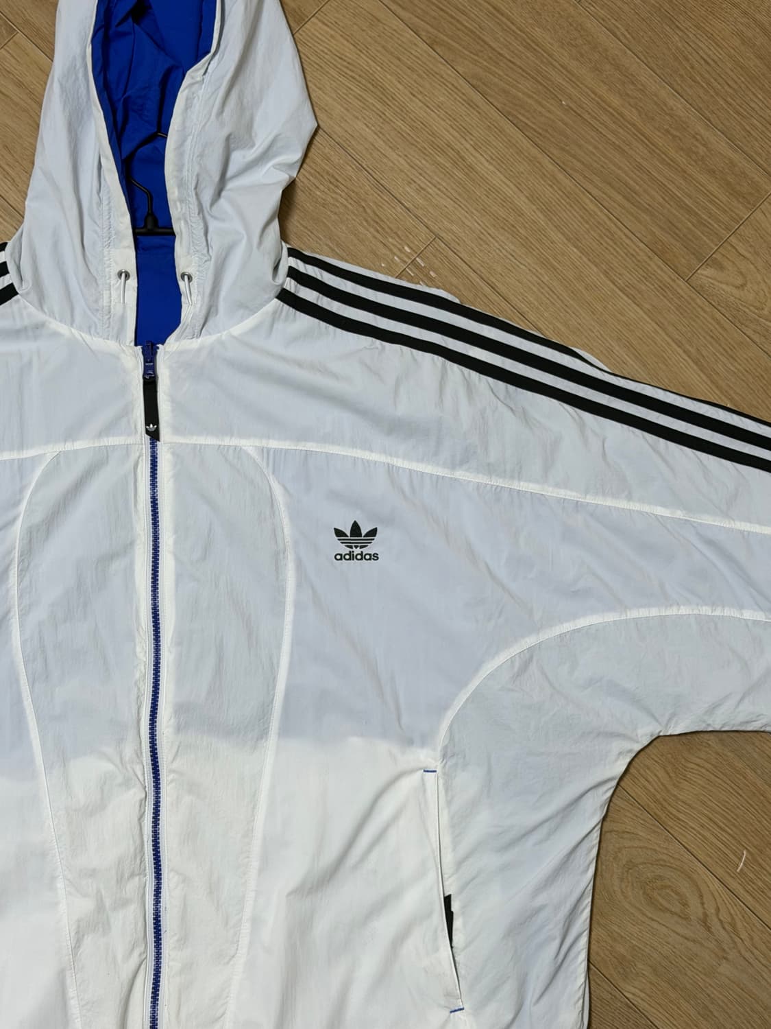 아디다스 X YESEYESEE 리버시블 바람막이 / XL 사이즈 상품이미지2