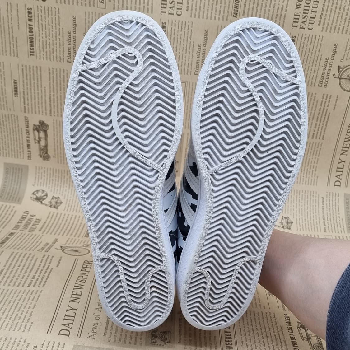 아디다스 FV2816 슈퍼스타 스니커즈270 상품이미지3