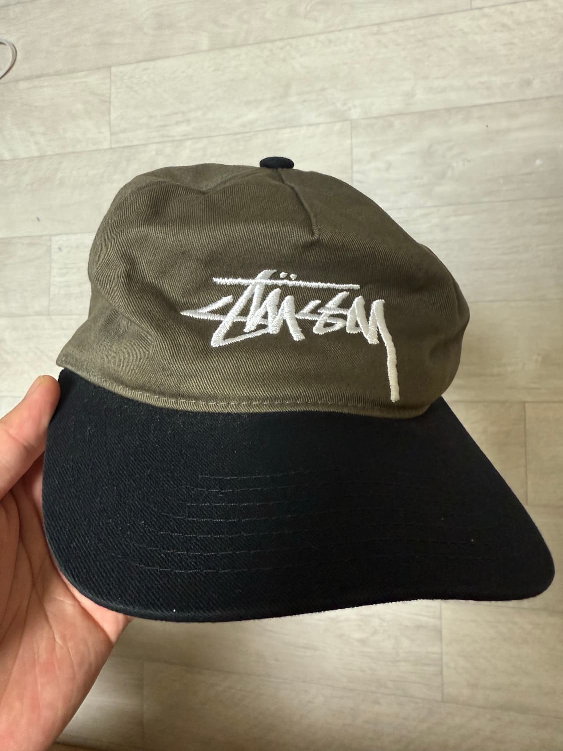 Stussy Mid-Depth Big Stock Snapback 상품이미지1