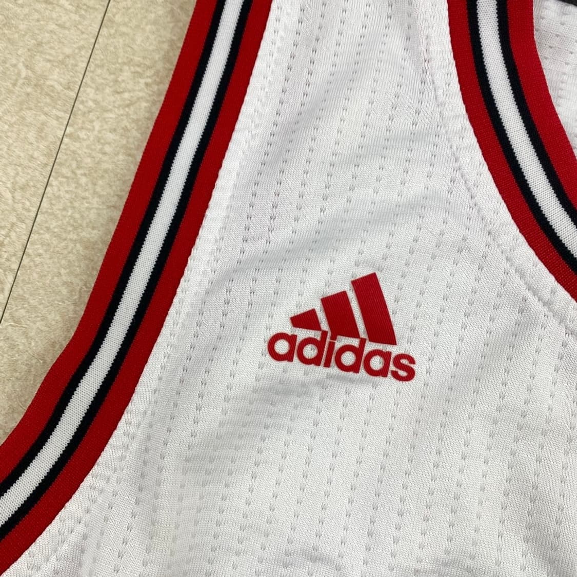 아디다스 NBA 시카고불스 지미 버틀러 스윙맨 져지 (100) 상품이미지5