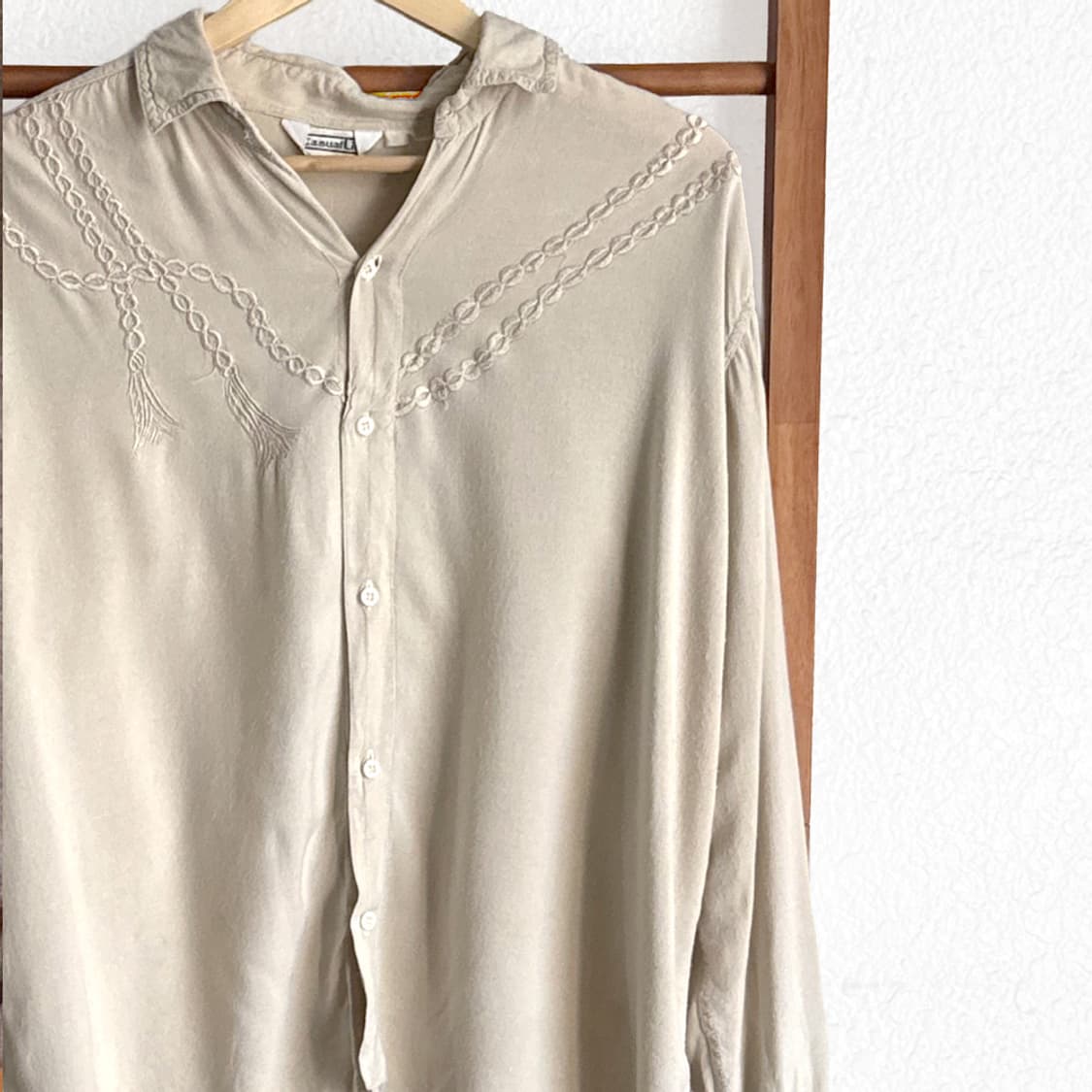 샌드 체인 자수 셔츠 상품이미지2