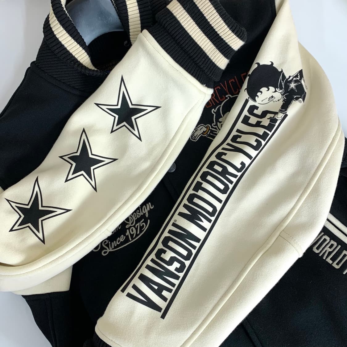 밴슨 레더 x 베티붑 바시티 자켓 상품이미지5