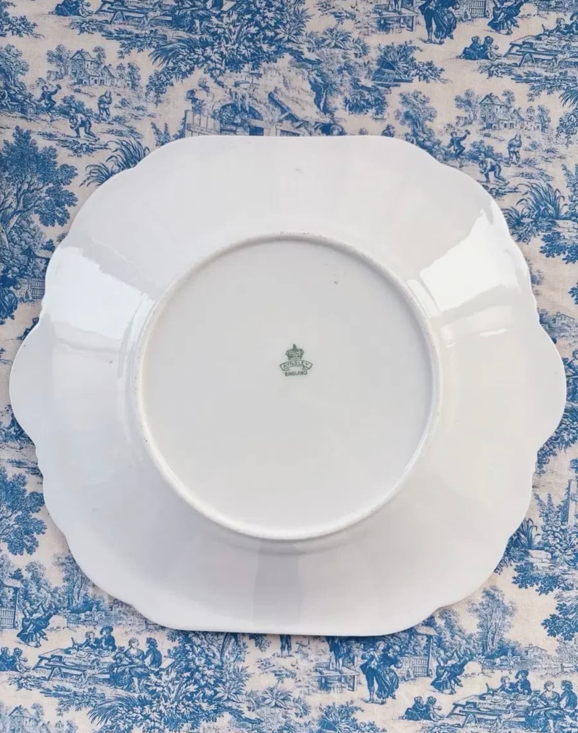 영국 올드 앤슬리 핸드페인티드 귀달이 케이크접시 상품이미지3