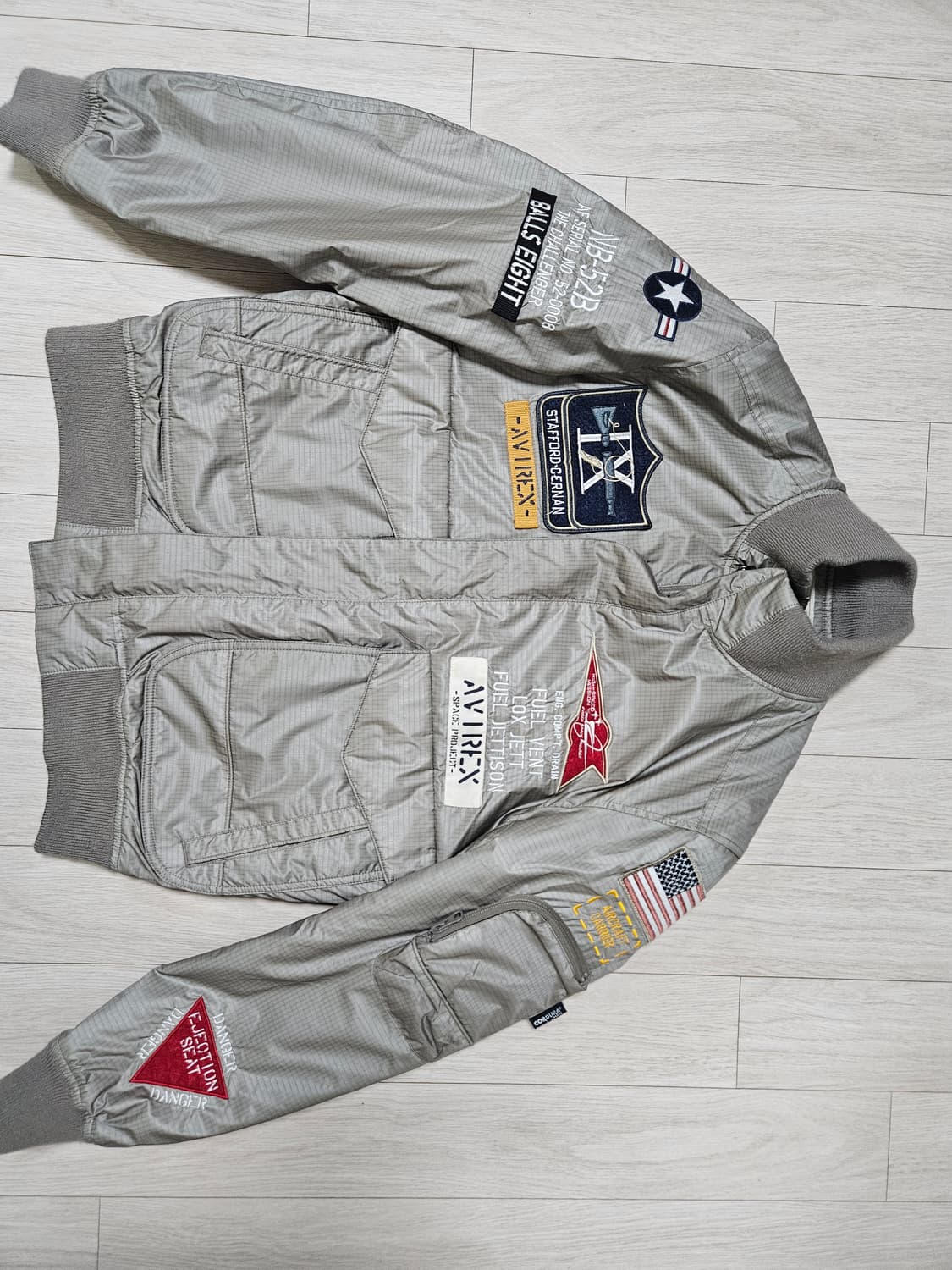 아비렉스 항공점퍼 상품이미지1