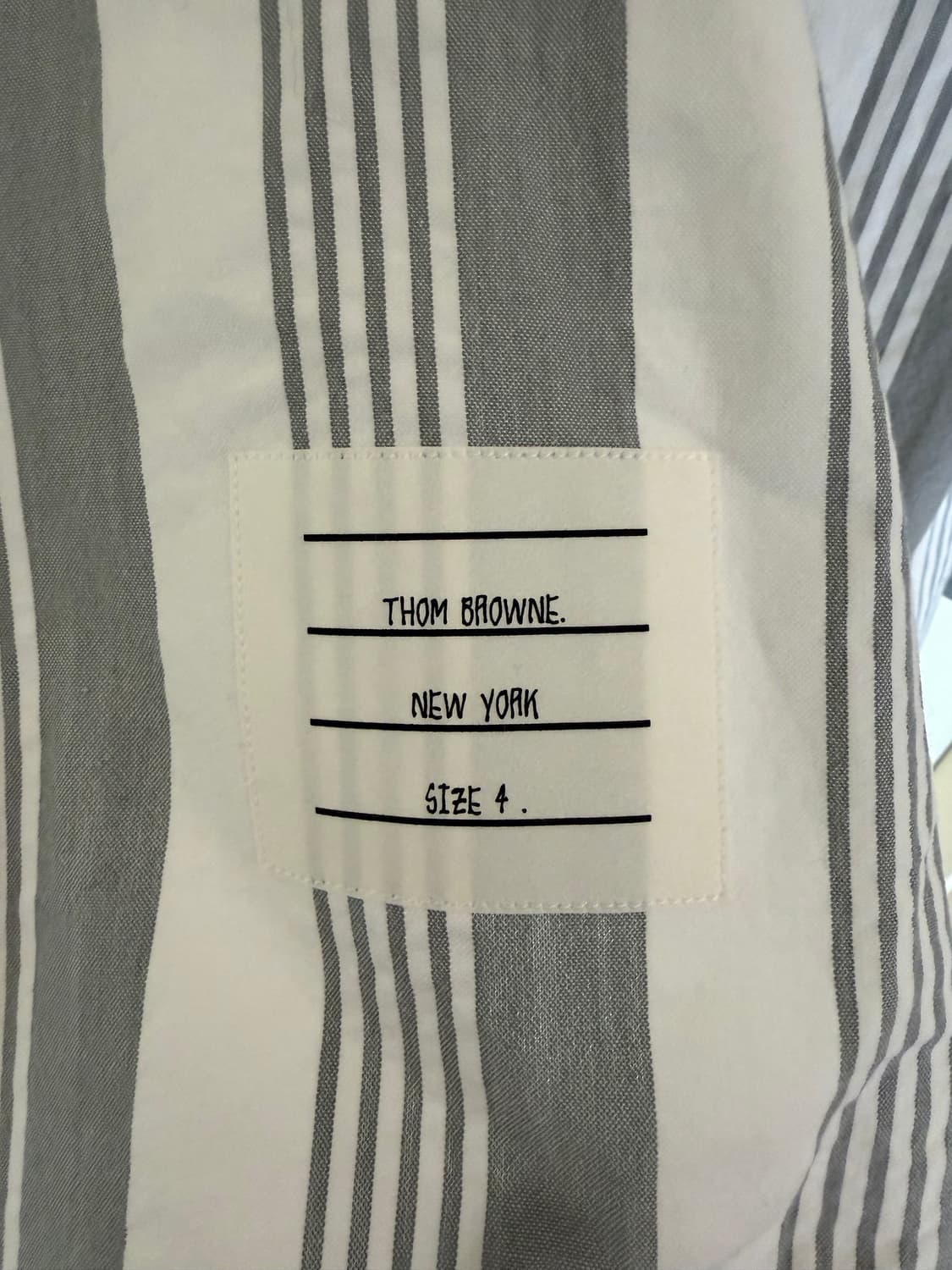 톰브라운 스트라이프 셔츠 상품이미지4