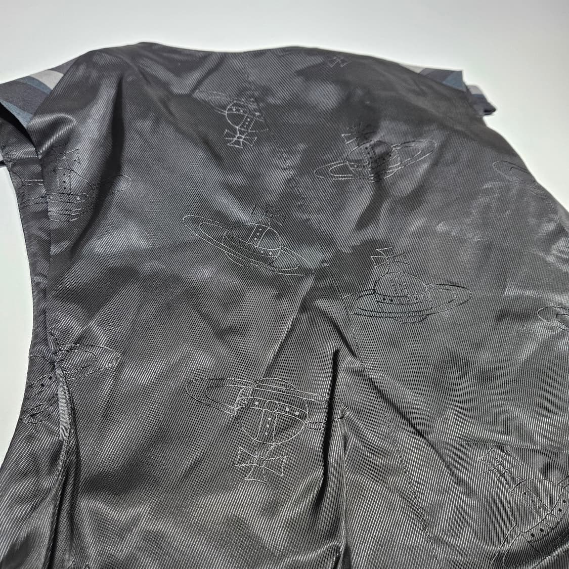 비비안웨스트우드 베스트[38] 상품이미지5