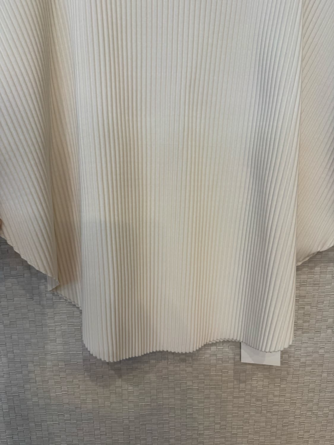 이세이미야케 me 클로버 반팔탑 상품이미지6