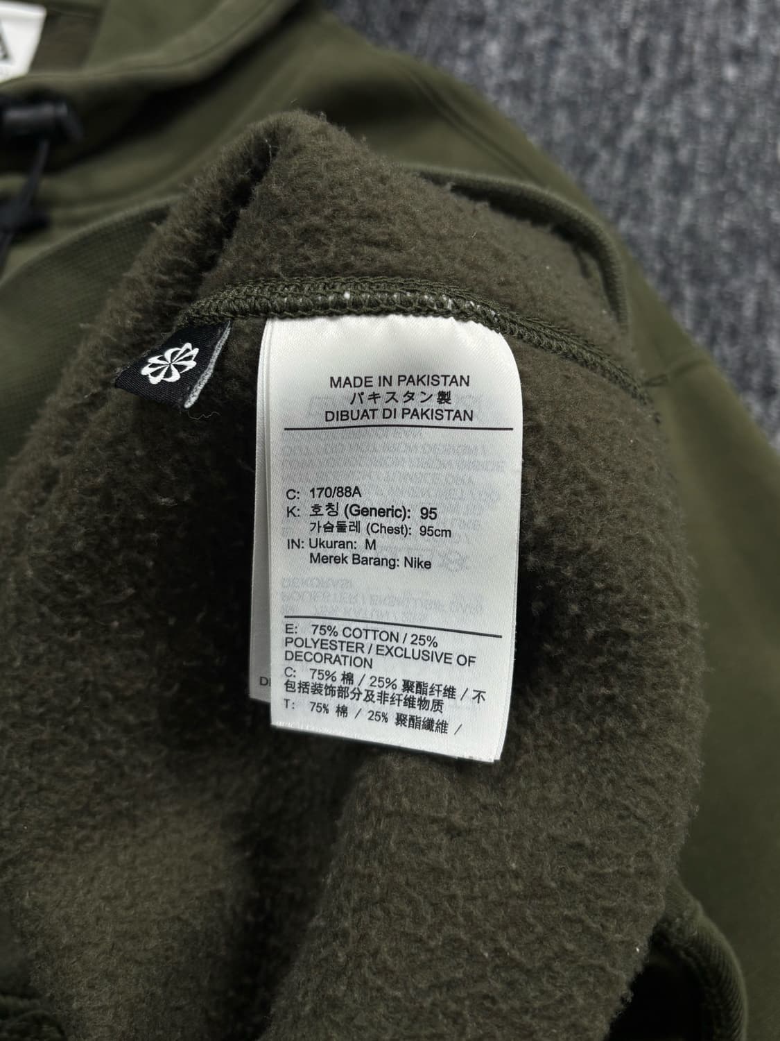 나이키 ACG 써마핏 카키 후드티 상품이미지6