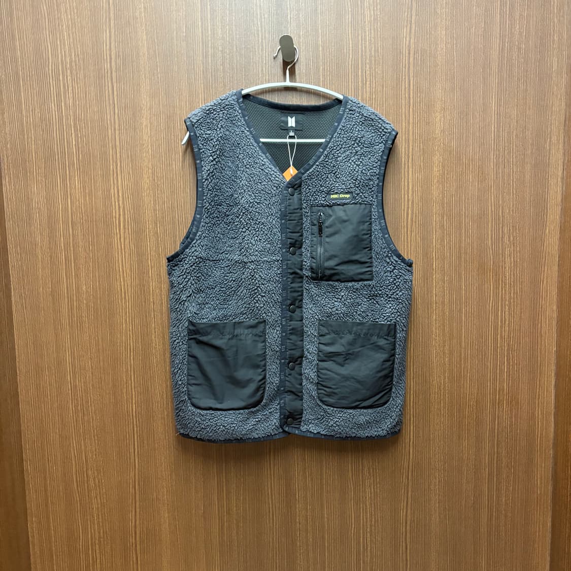 BTS 후리스 조끼 상품이미지1