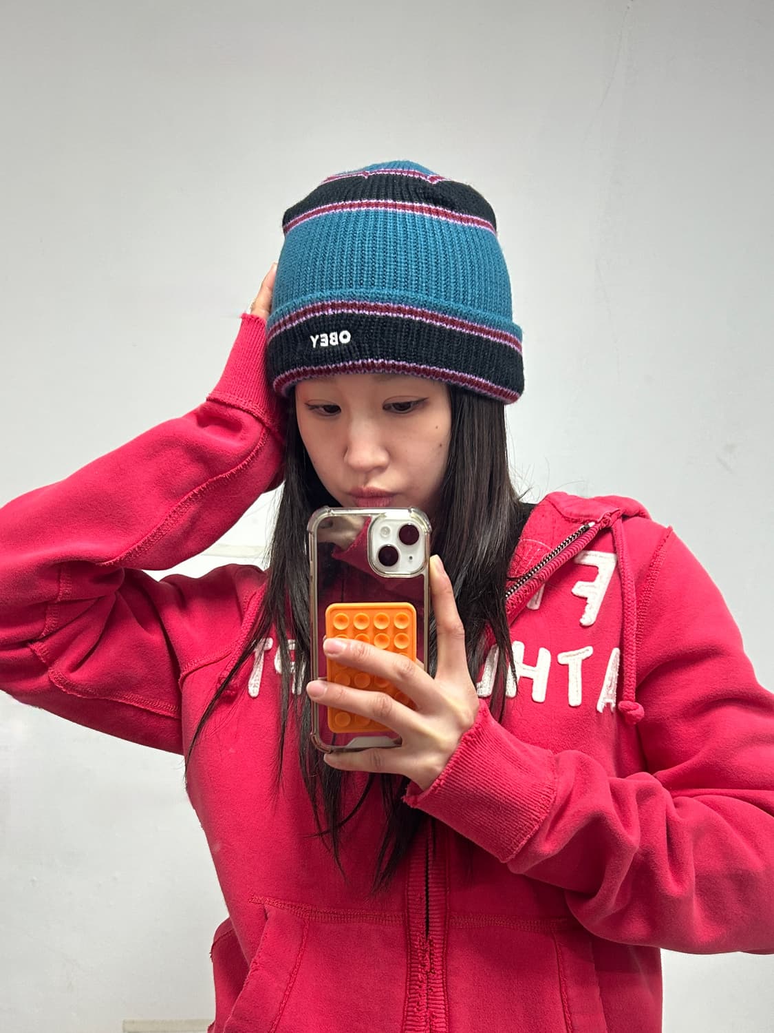 오베이 자수로고 스트라이프 비니 상품이미지1