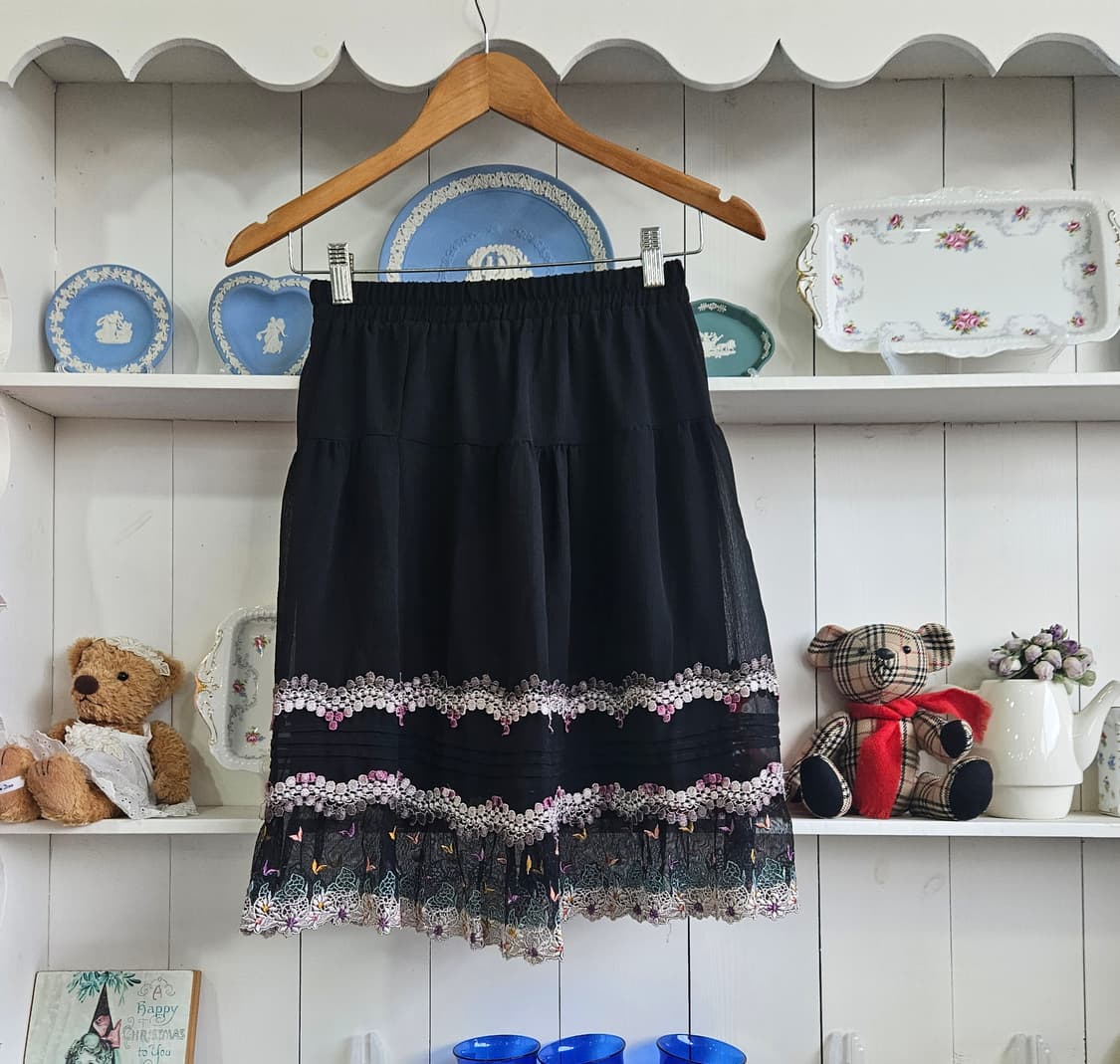 Axes Femme) 레이스 자수 티어드 스커트 상품이미지1