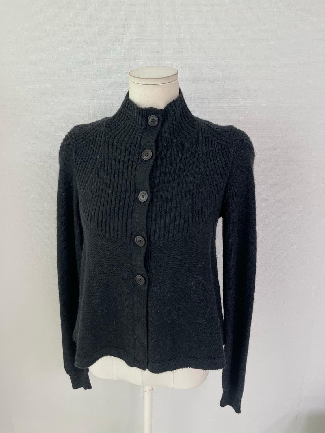 바네사부르노 알파카 혼방 가디건 44 상품이미지1