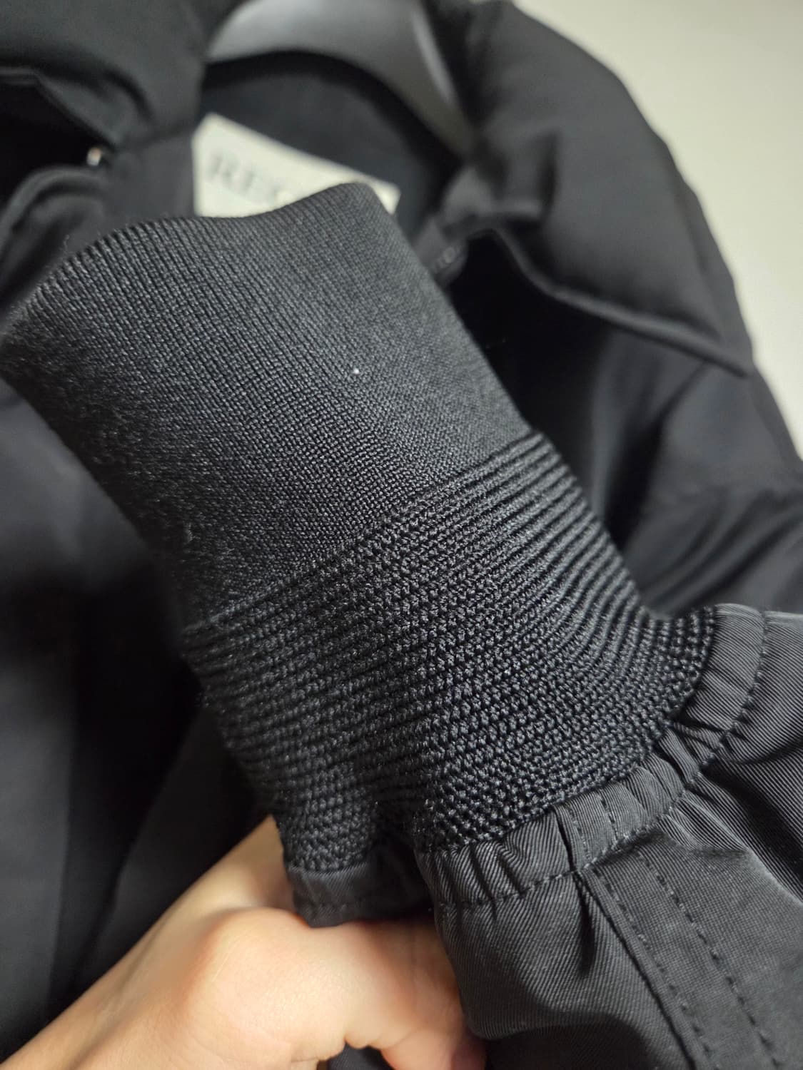 사이즈 L) 렉토 포코노 패딩 RECTO 패딩 상품이미지5