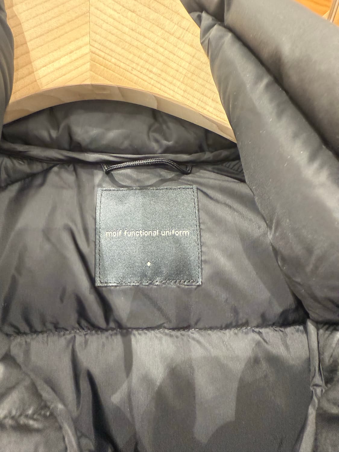 모이프 헬리움 다운자켓 블랙 1사이즈 상품이미지5