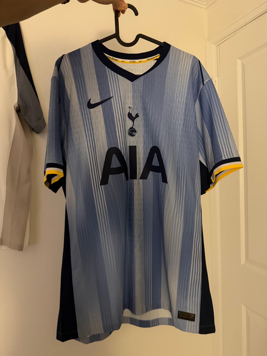 24-25 토트넘 어웨이 어센틱(해외L) 상품이미지2