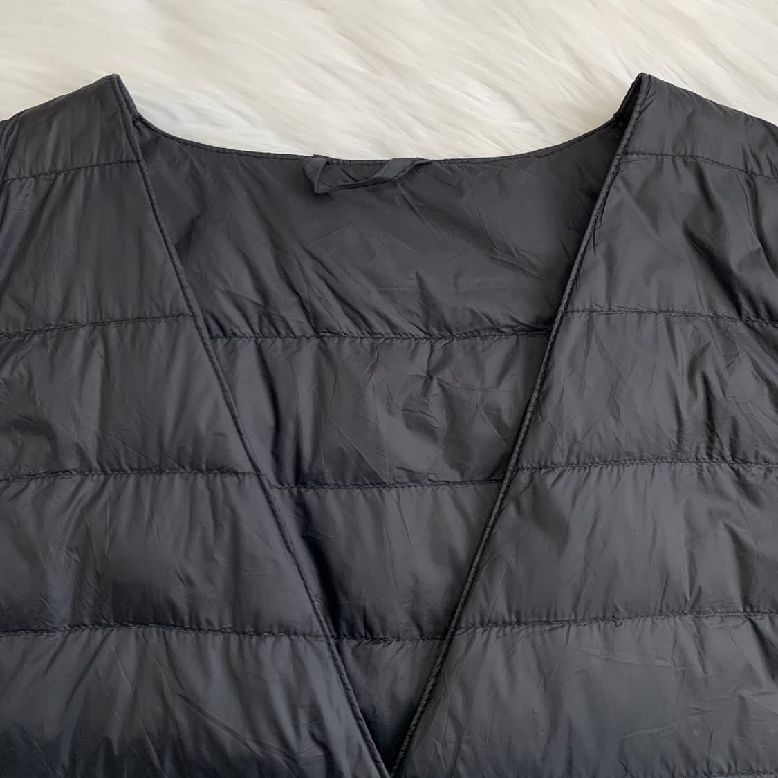 임블리 브이넥 구스다운 여성 경량 패딩 조끼  1734 상품이미지4