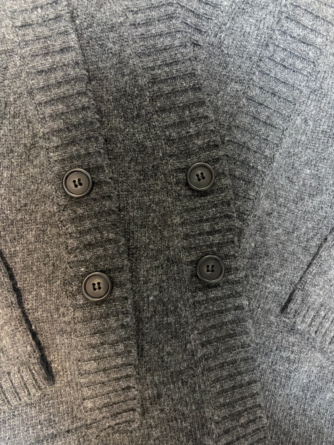 아조바이아조 더블 버튼 니트 가디건  상품이미지4