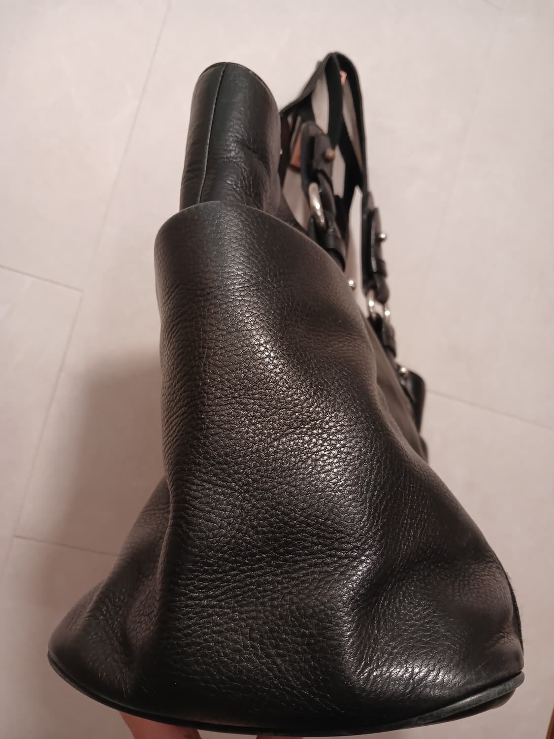 발리 정품 가죽 소재 가방 상품이미지5