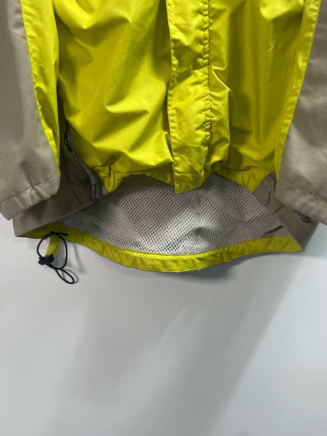 파타고니아 우먼스 경량 바람막이 (on.42)   상품이미지4