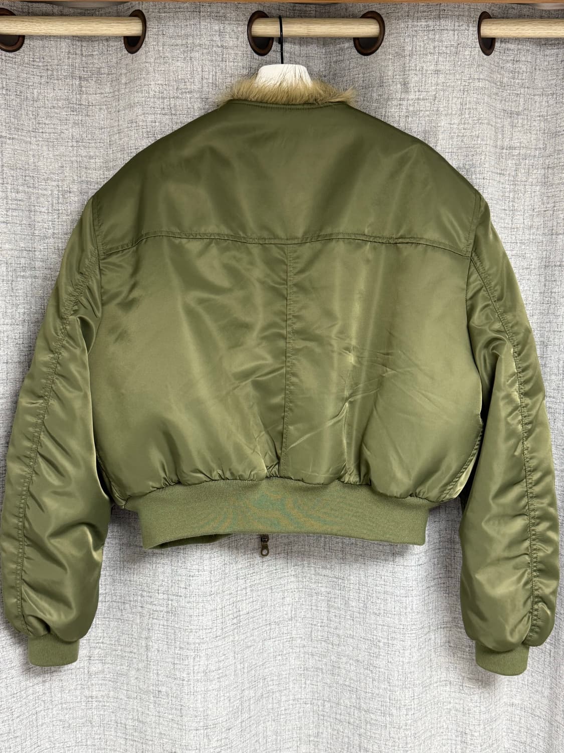 노이어 샤기 퍼 ma-1 카키 52 상품이미지7