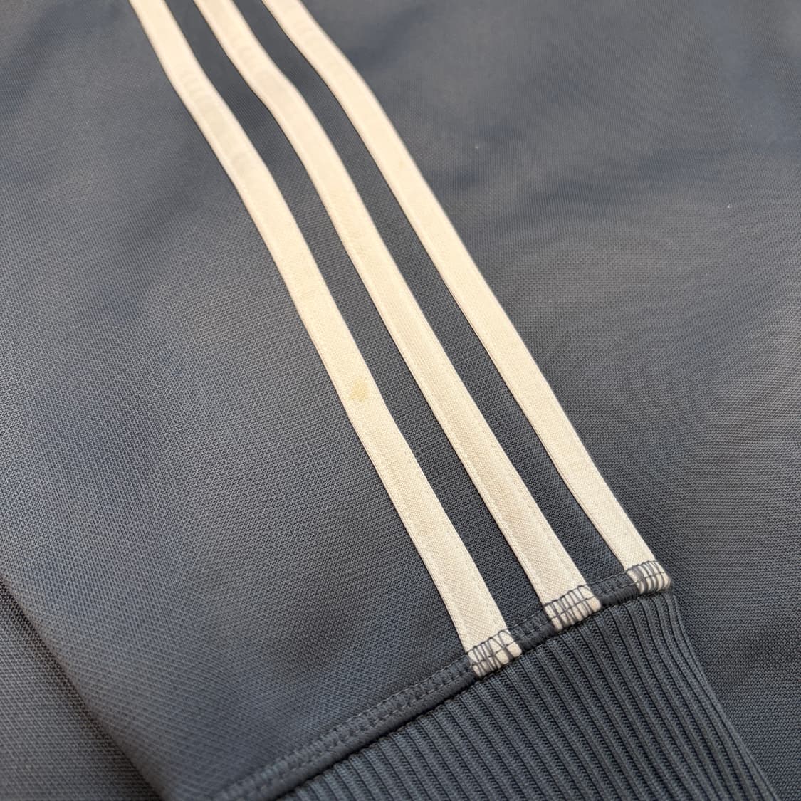 대장급)아디다스 X 레알마드리드 그레이트랙탑 져지 상품이미지7