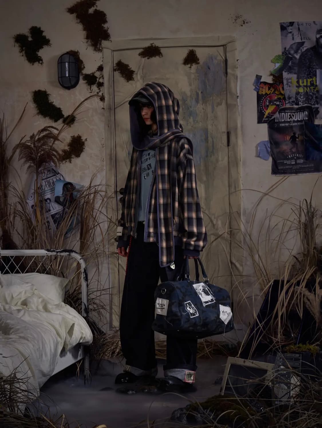 [새제품/L] emobrother 커브드 데님 상품이미지5