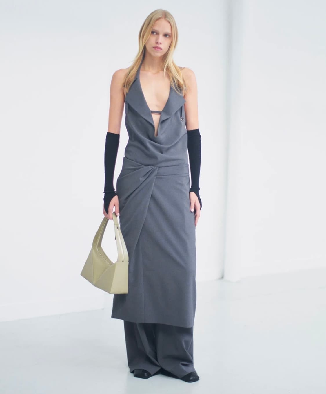 로우클래식 숄더백 카키 상품이미지3